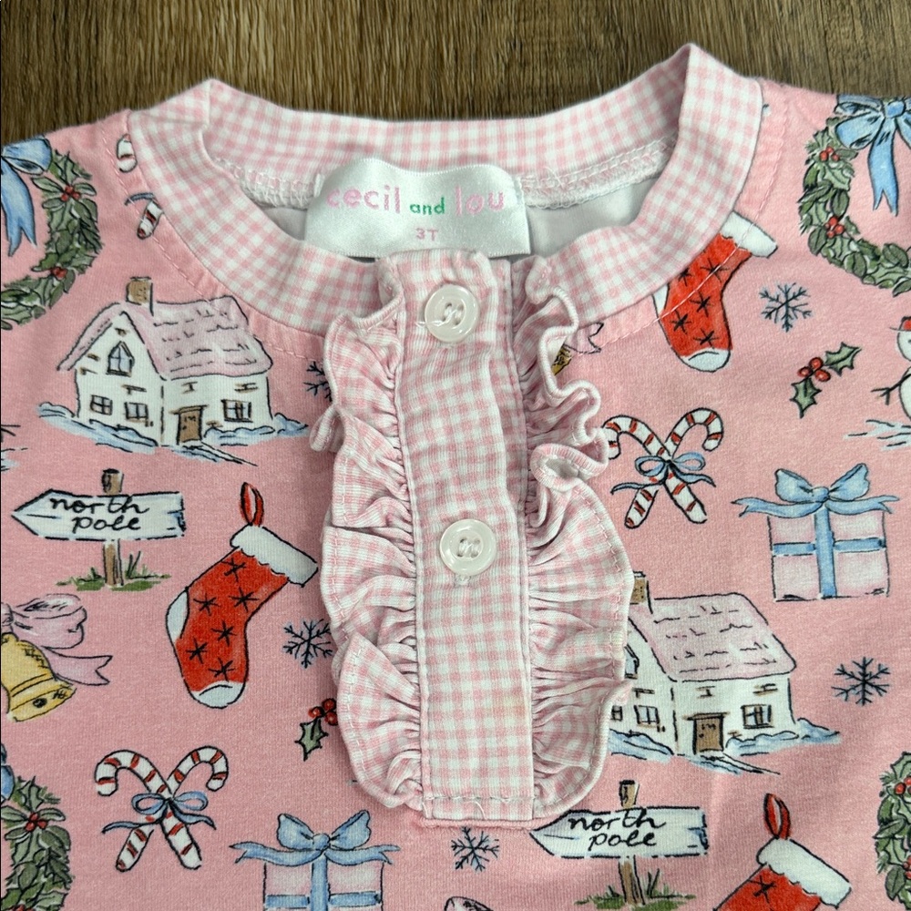 Cecil and Lou,Girls Pink Holiday Print Ruffle Pajama Set - Picture 2 of 10